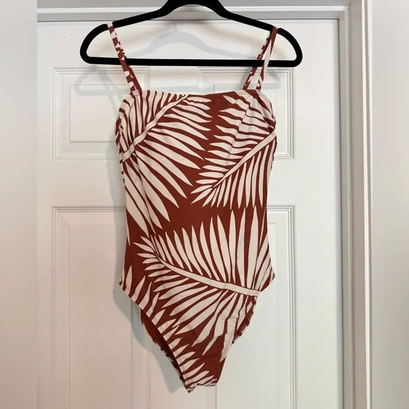 New With No Tag Swimsuit Shade & Shore Rust and White Striped Swimsuit - Picture 5 of 9
